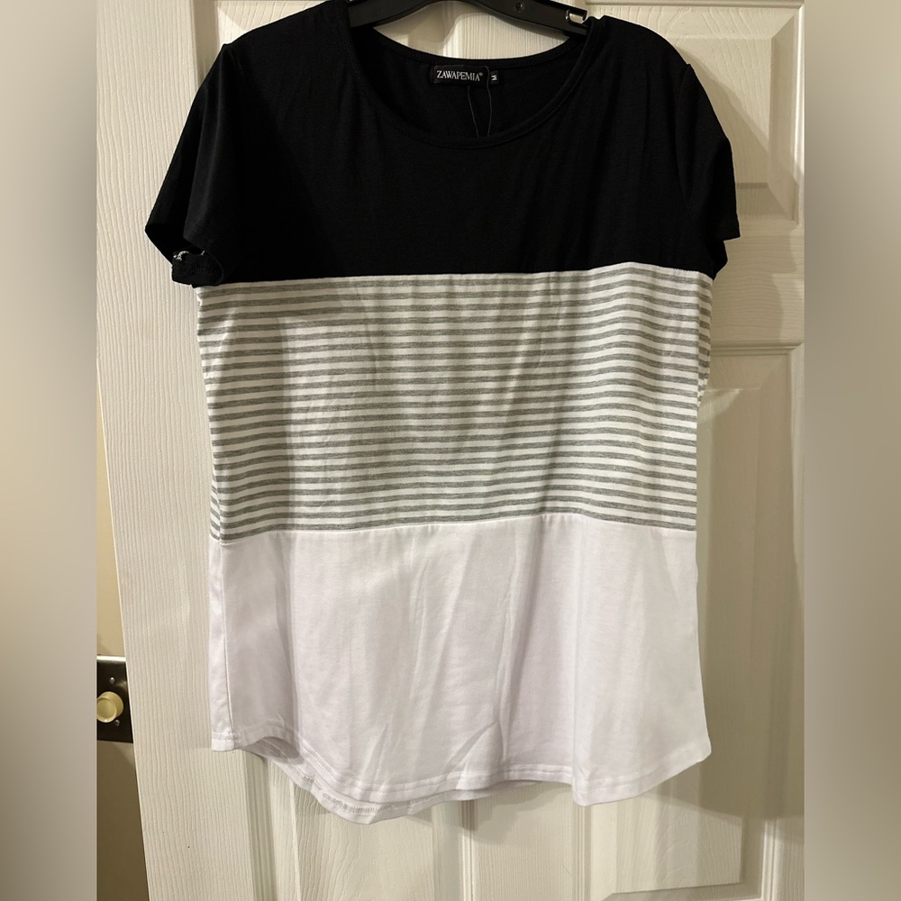 Cute women’s color blocked top
